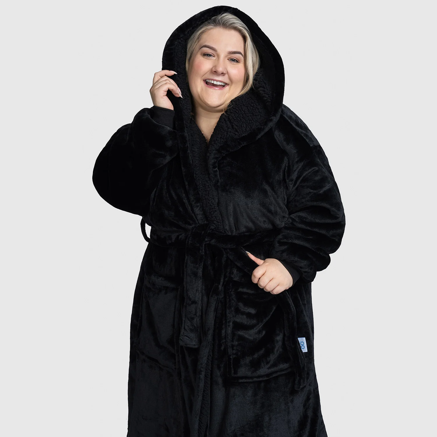 All Black - Image 6